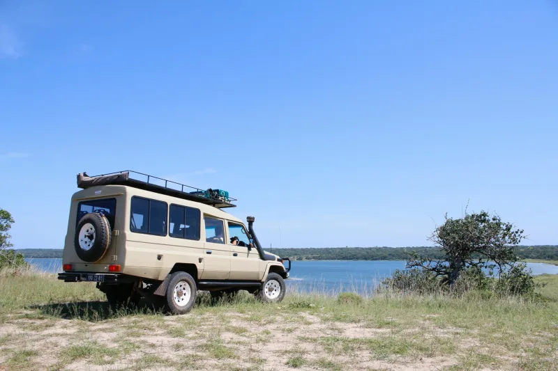 Land Cruiser 4x4 hire Mozambique